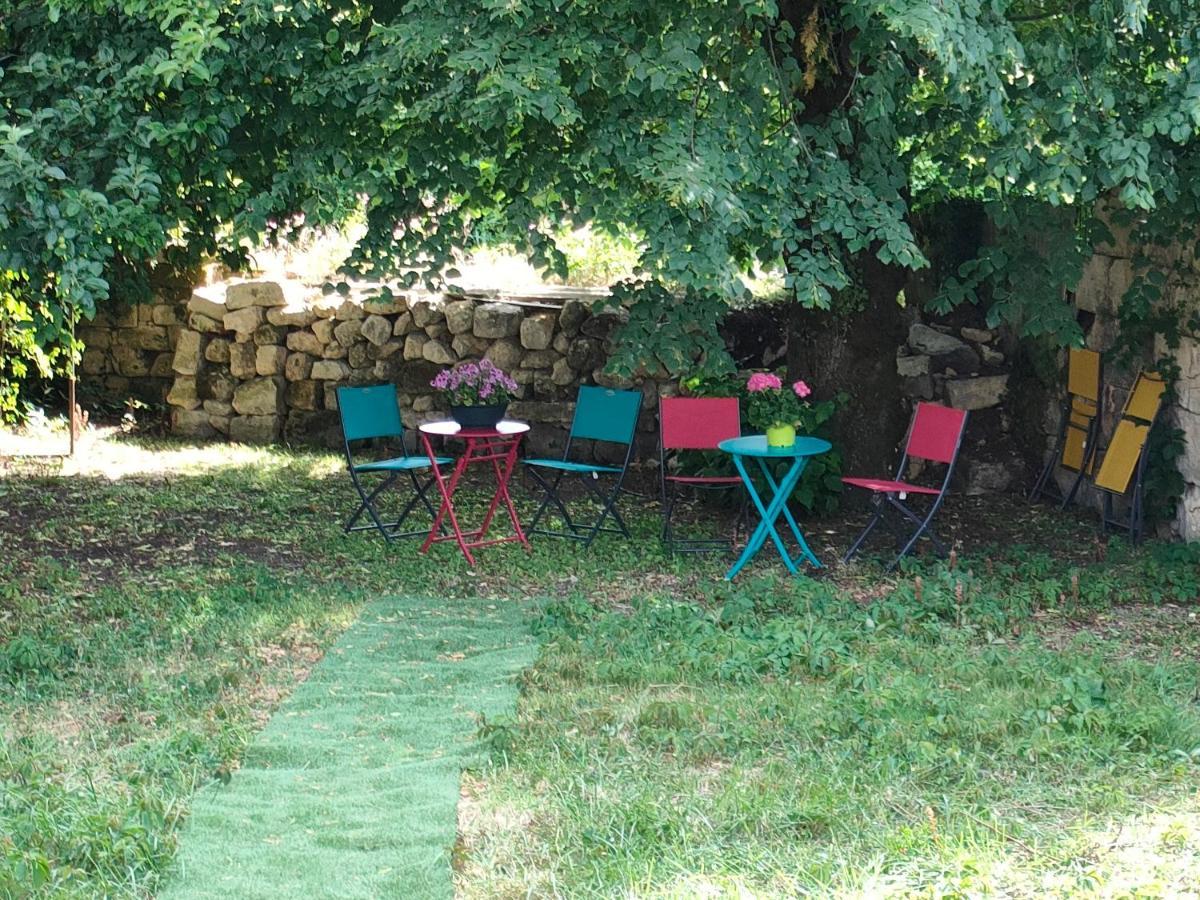 Jardin Des Ursulines Saint-Emilion Apartment ภายนอก รูปภาพ